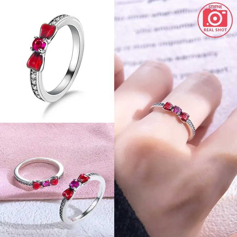 New S925 Silver High Quality Sparkling Double Crown Green Zircon Shiny Rings Suitable for Women Gift Exquisite Fine Jewelry XJ250707