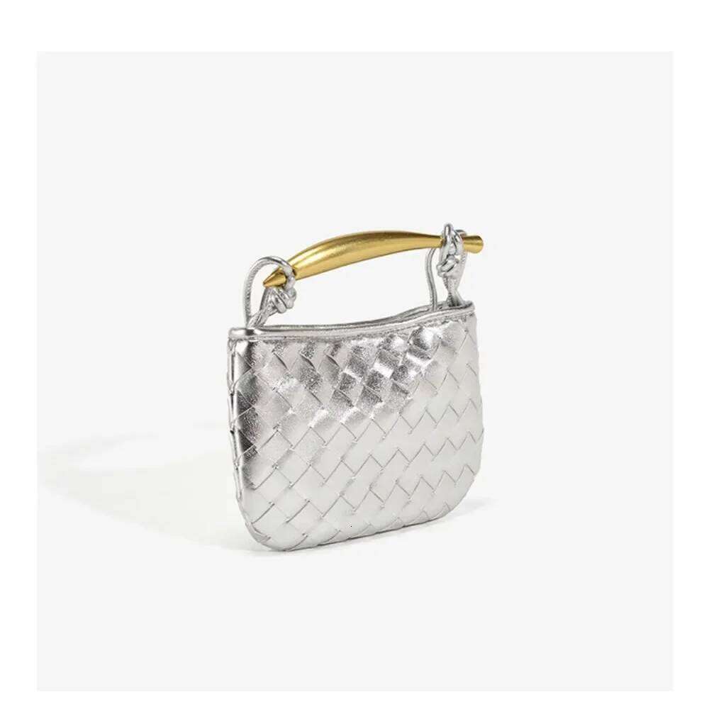 2025 summers musthave handmade woven bucket bag for women simple elegance spacious interior shoulder crossbody options