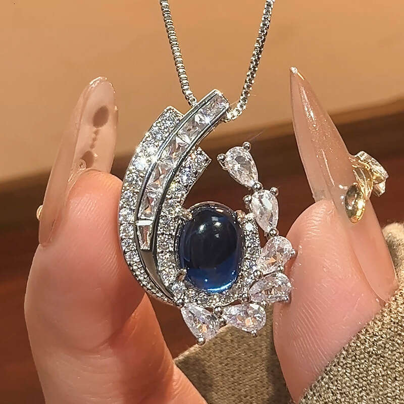 New Pendant Jewelry Imitation Red Corundum Blue Spinel High-End Fashion Women's Necklace 21E