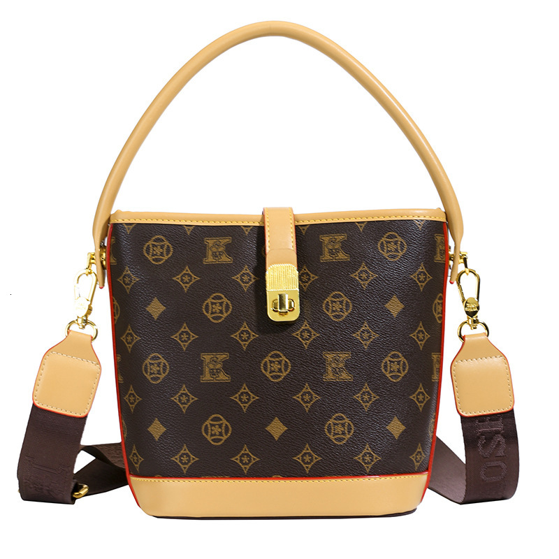 Designer 2025 New Printed Bucket Handbag Large Capacity Crossbody Shoulder for Women Light Luxury Women's Bag
