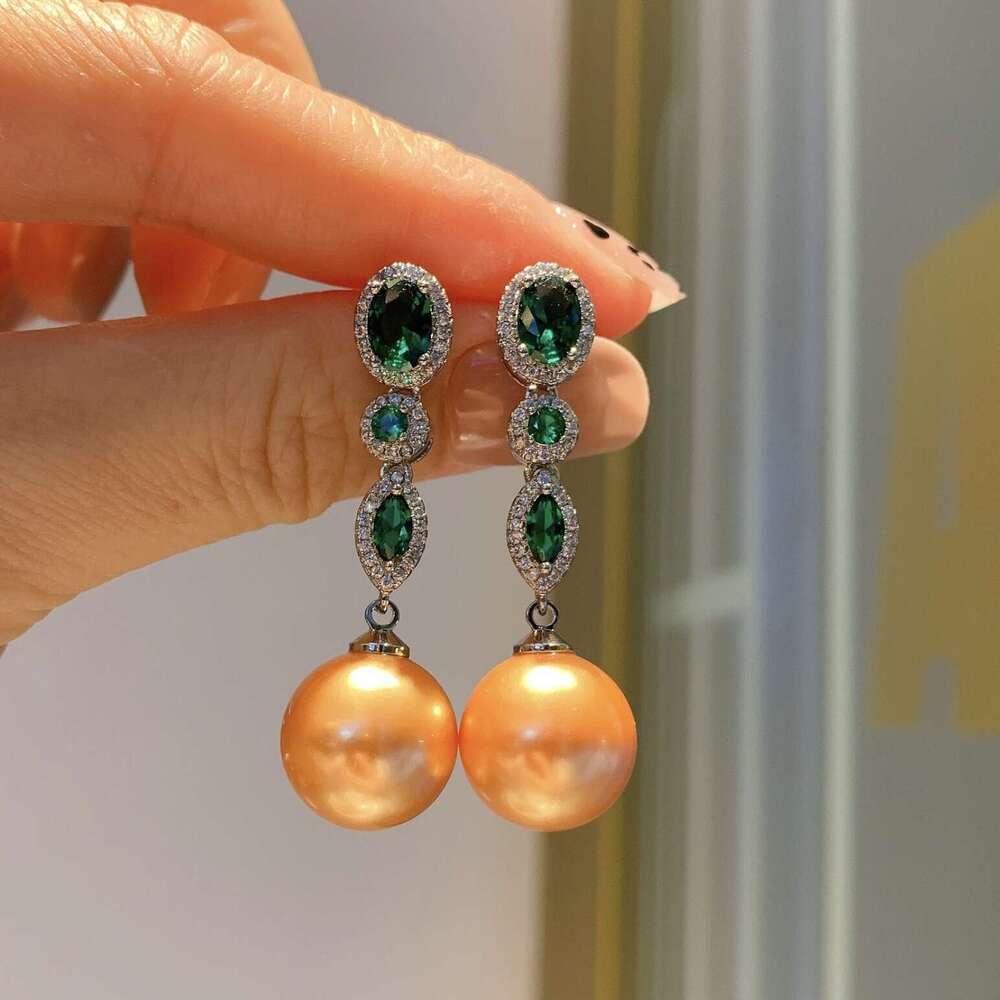 White Shell Fairy Temperament Elegant Personality Exaggerated Green Jewelry Ins Trend Live Style Pearl Drop Earrings 732