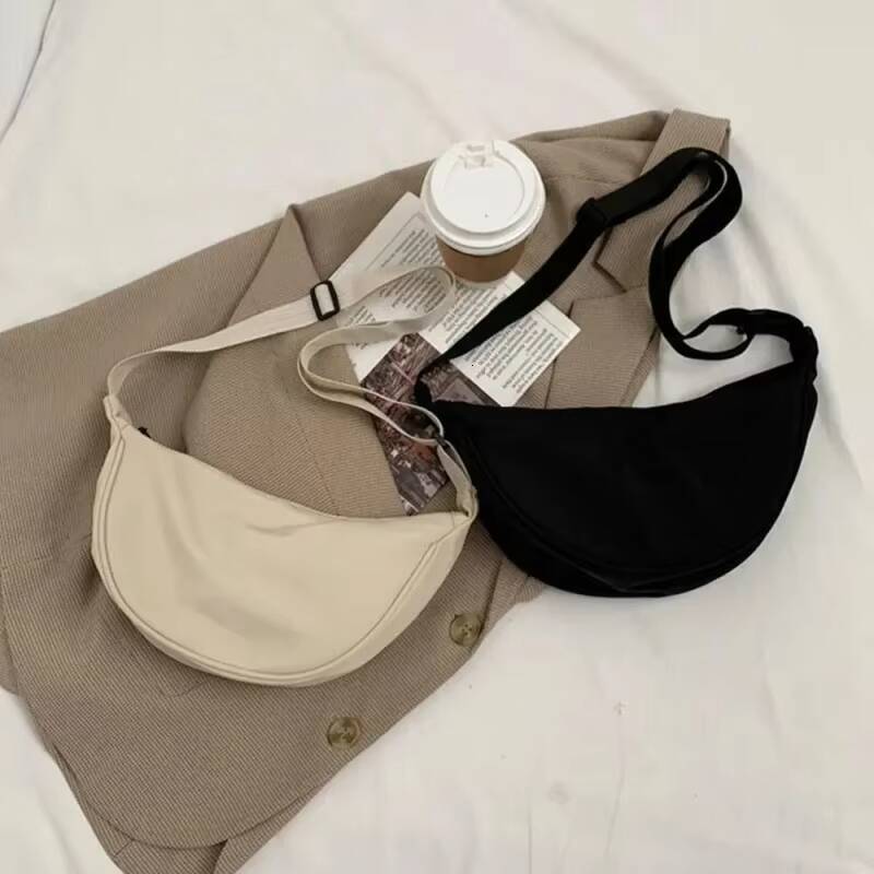 Women Shoulder Bags Solid Color Nylon Dumpling Messenger 2023 New Trendy Lightweight Large Capacity Underarm Bag ddmynov