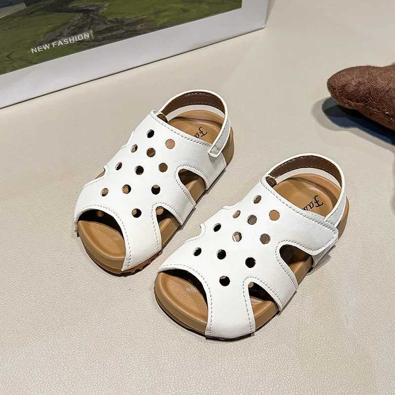 2025 Summer New Hollow Out Thick Sole Comfortable Non-slip Girls Sandals Kids Beach Casual Versatile Childrens Shoes R250707