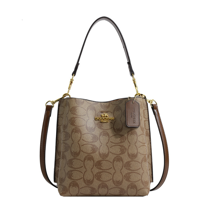 Designer High-End Feel for Women 2025 New Fashion Large Capacity Handbag Bucket Shoulder Crossbody Light Luxury Women's Bag