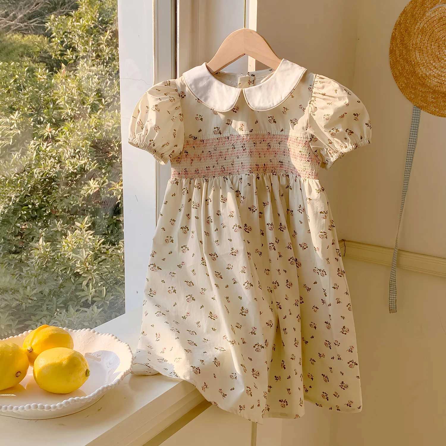 2025 Summer French Style Puff Sleeve Girls Dress Childrens Clothing Baby Collar Sweet Short Sleeved Childrens Dress R250707