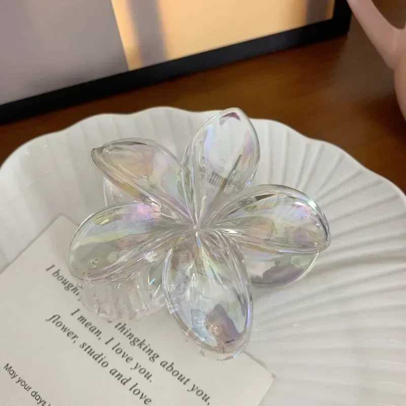Hairpin Flower Hair Clip Cute Grab Clip Plastic Large Hair Claw Beach Headwear Hair Accessories Transparent Hair Clip Female Y250707