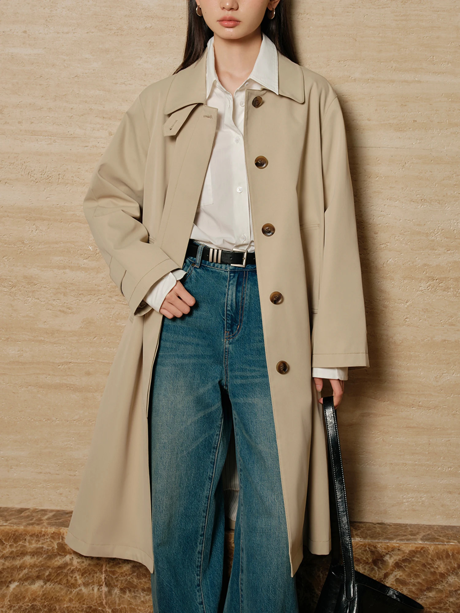 ZIQIAO Petite Size Early Autumn Black Trench Coat for Women Medium Long Style British Style Coat High-end Jacket 250703