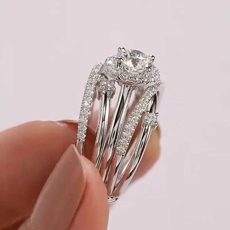 925 Sterling Silver Luxury Wedding Rings for Women Fancy Cross Design Inlaid Shiny CZ Stone Fashion Female Jewelry Gifts XJ250707