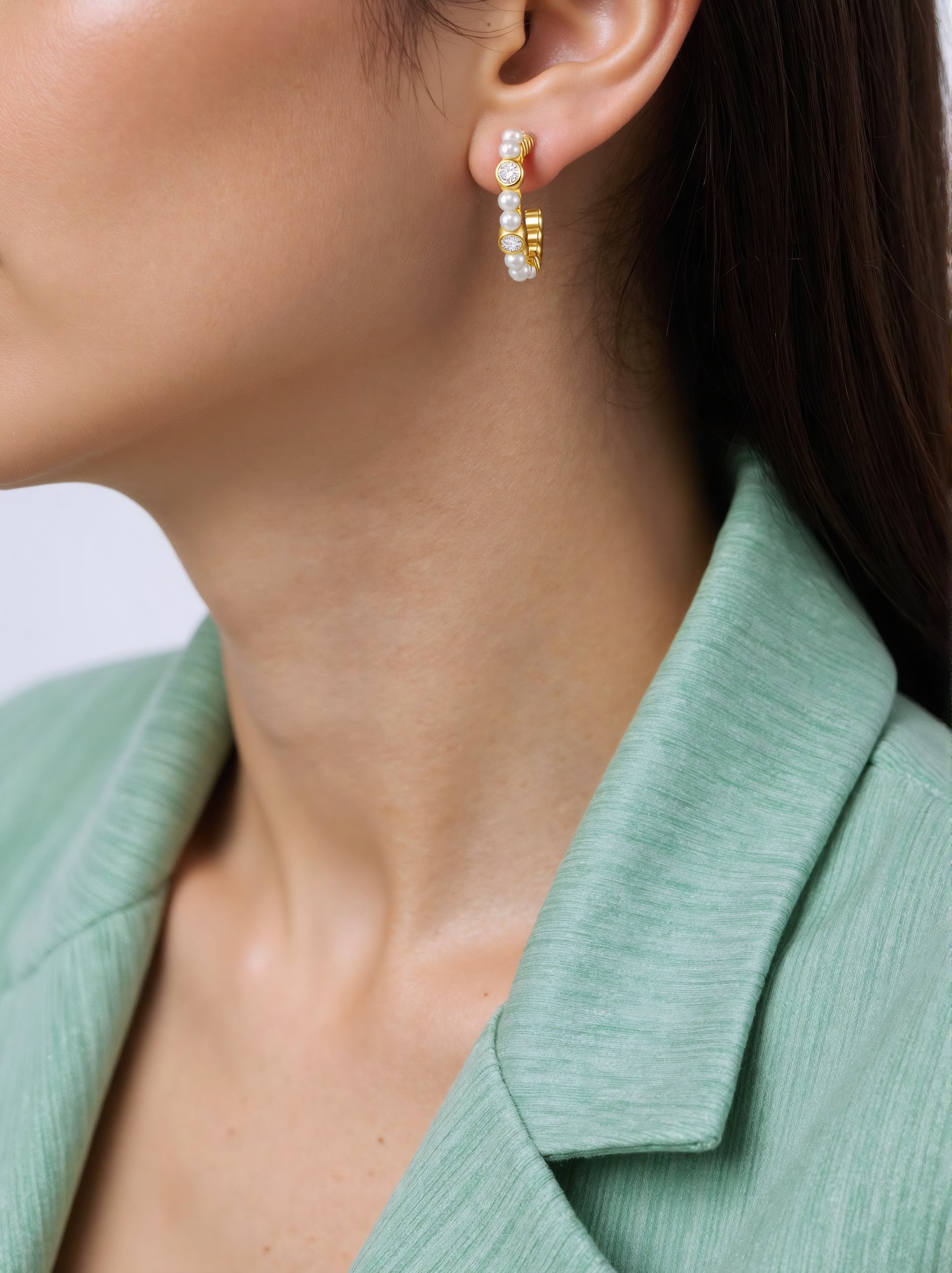 Spirit bait earrings elegant temperament small fragrant wind earrings simple versatile fashion earrings female SW0076