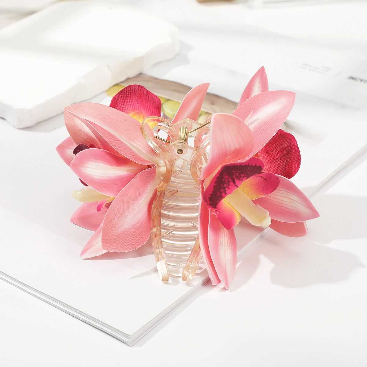 Small Hair Clip Orchid Flower Hair Claws Headwear Women Fashion Retro Shark Clips Hairpin Hair Accessories Y250707