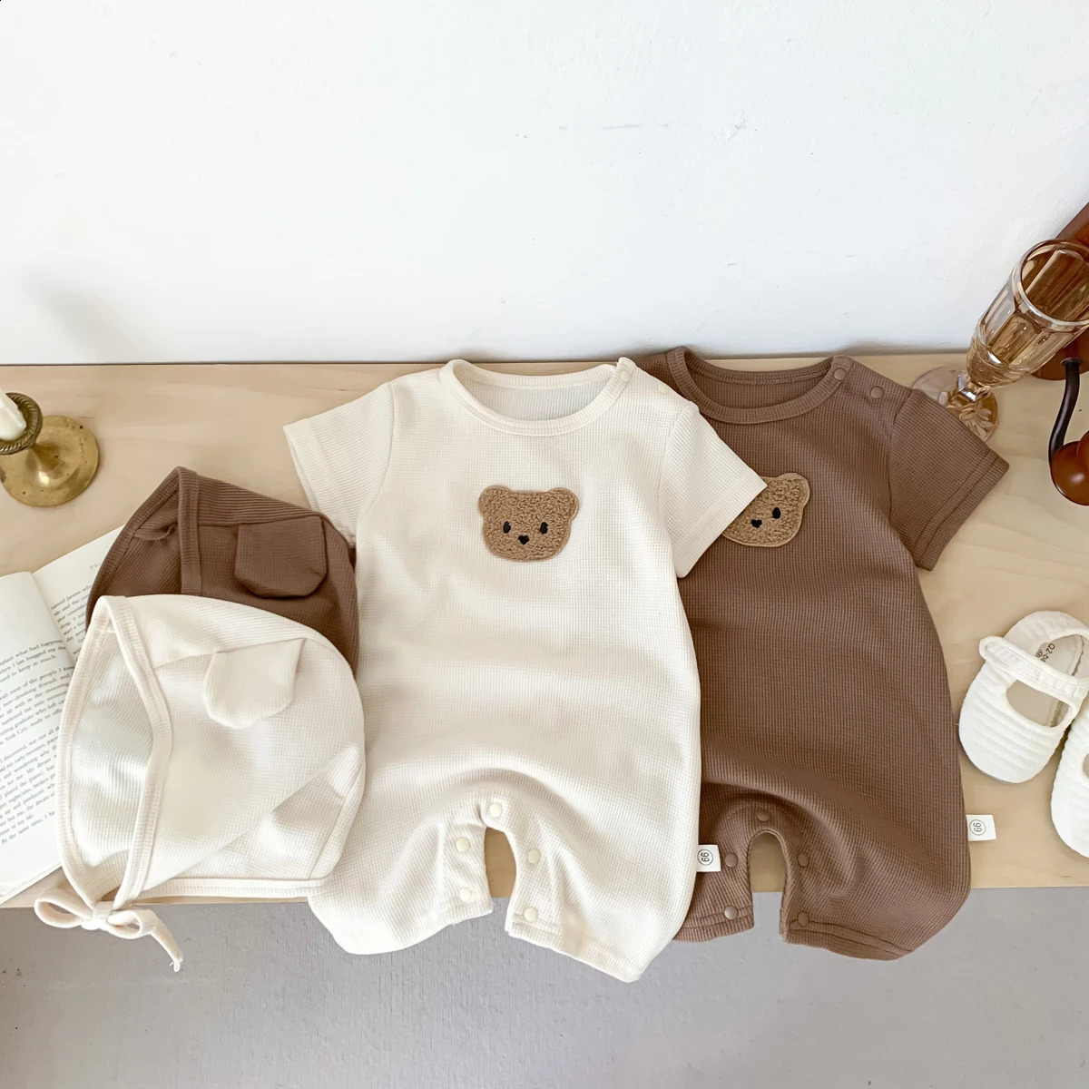 Baby jumpsuit summer waffle bear baby clothes baby short-sleeved jumpsuit super cute summer outdoor clothes for boys and girls 250707