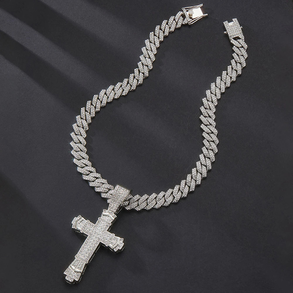 Men Women Shiny Cross Pendant Necklace With Miami Cuban Chain Link Hip Hop Iced Out Bling Fashion Exquisite Charm Jewelry Gift 250707
