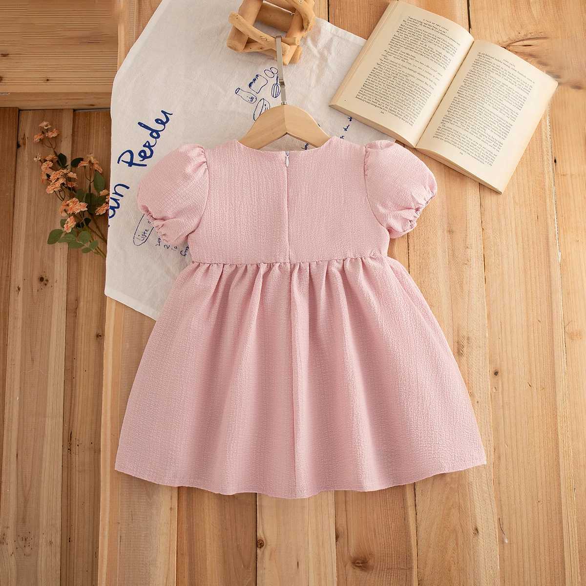 Baby Girl Dress Summer Bow Solid Color Square Neck Bubble Sleeve Simple Girls Dress Cute Casual Baby Girl Clothing R250707