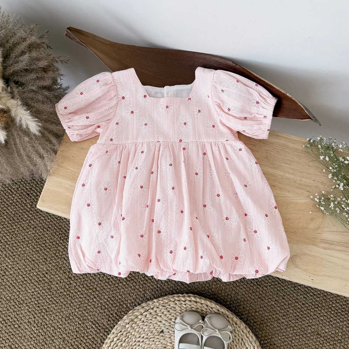 Summer Hot Newborn Baby Girl Dress Girls Embroidered Round Sleeves Princess Dress Childrens Dress 0-3Y Infant Baby Clothes R250707