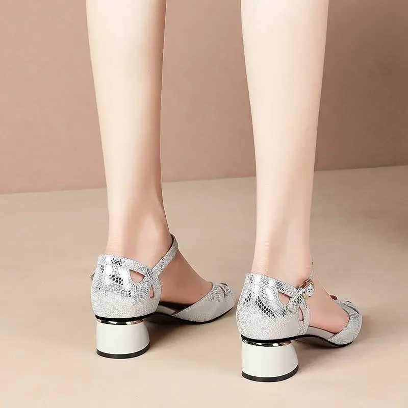 Fashion Outdoor Chunky Ladies Shoes Wholesale Asian Size Summer 2025 Comfortable Luxury Elegant The Best PVC VIP Womens Sandals z250708N1YO