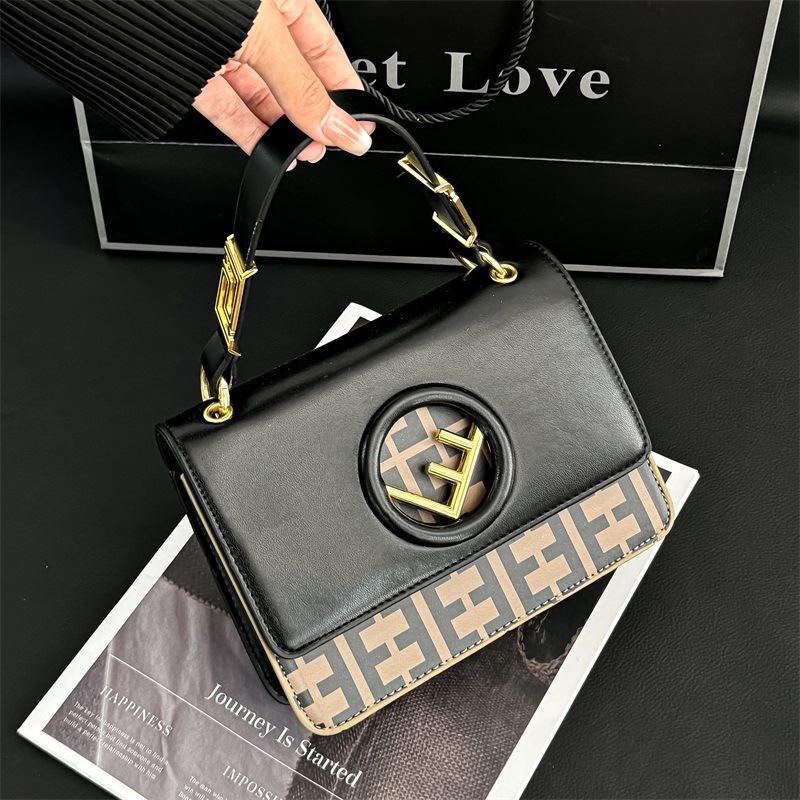 Designer 2025 New High-end Shoulder Crossbody Handbag Printed Fashion Personality French Small Square Women's Light Luxury Bag