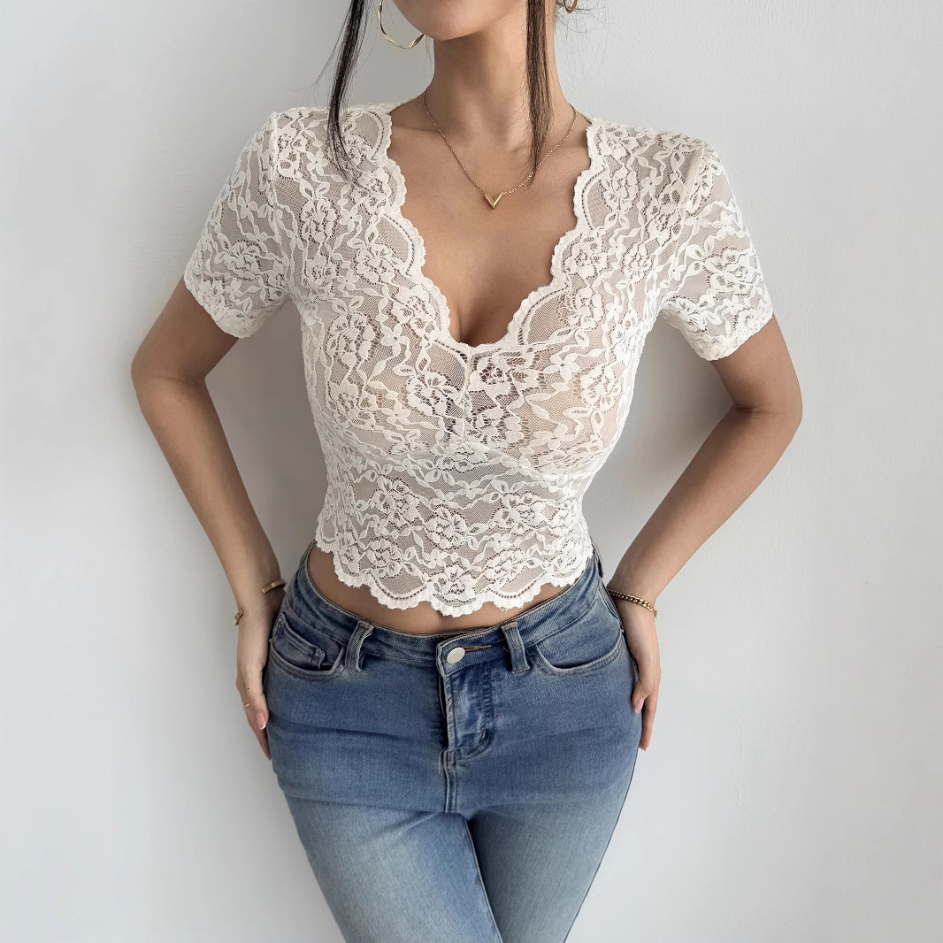 2025 Summer new women's T-shirt new sexy lace V-neck women's T-shirt slim fit short spicy girl top new designer T-shirt