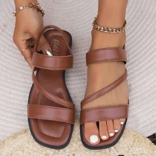 Flat for Women 2025 Spring New Casual Versatile Beach Fashion Roman Sandals