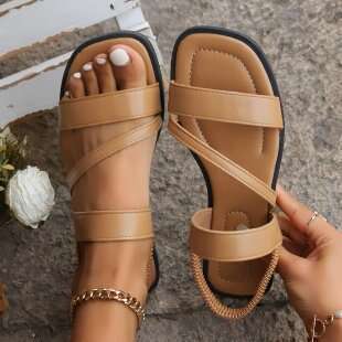 Flat for Women 2025 Spring New Casual Versatile Beach Fashion Roman Sandals