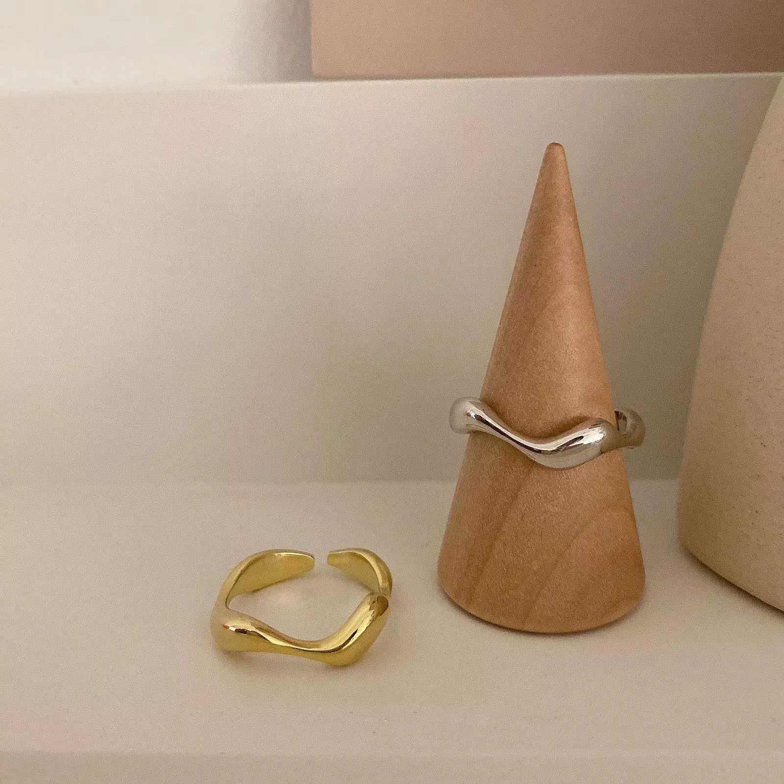 VENTFILLE 925 Sterling Silver Irregular Design Wave Golden Stackable Finger Rings Trendy Adjustable For Women Gifts Dropshipping XJ250707