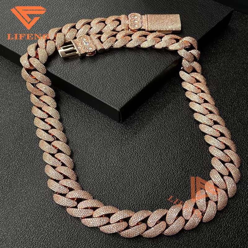 2025 New Design Hot Sale 20mm Fashion Link Chain Special Lock Design with VVS Moissanite with GRA Certificate