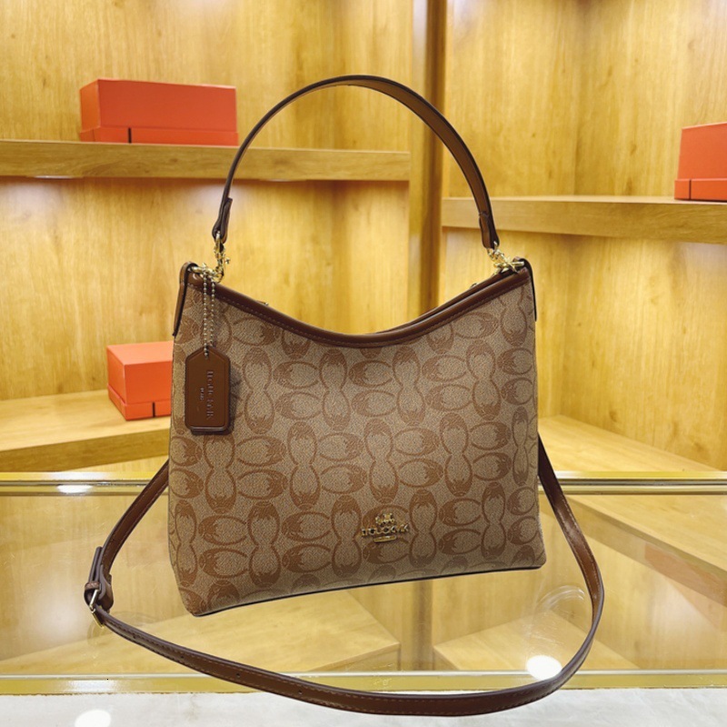 Designer High-End Feel for Women 2025 New Style Elegant Underarm Shoulder Crossbody Handbag Tote Light Luxury Women's Bag