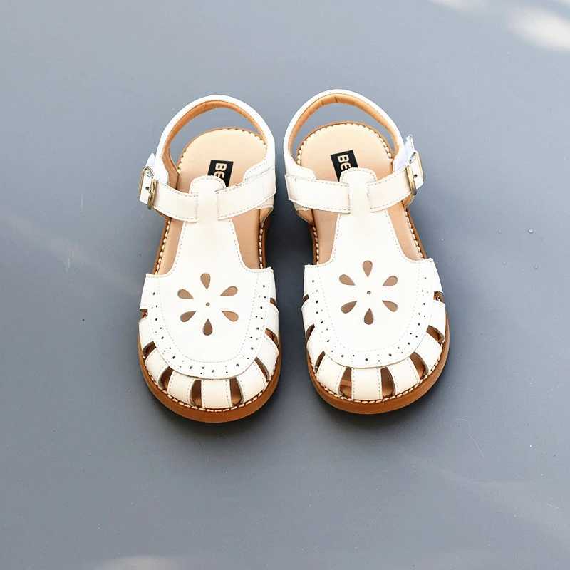 Genuine Leather Girls Fashion Sandals Close Toes Quick Dry Baby Boys Casual Sandals Summer Hollow Petals Kids Beach Shoes R250707