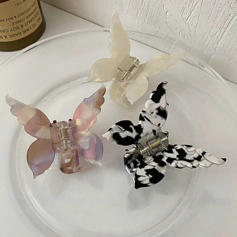 Elegant Butterfly Hair Claw For Women Gradient Tie-Dye Colored Acetate Resin Hairpin Spring Summer Sweet Tools Hair Accessories Y250707