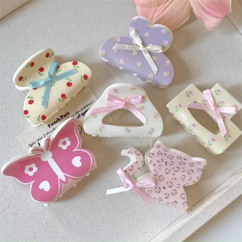 Girls Cute Sweet Bow Flower Hair Claw Women Bowknot Ribbon Crab Clips Hairpin Summer Y2k Shark Clip Hair Clip Hair Accessories Y250707