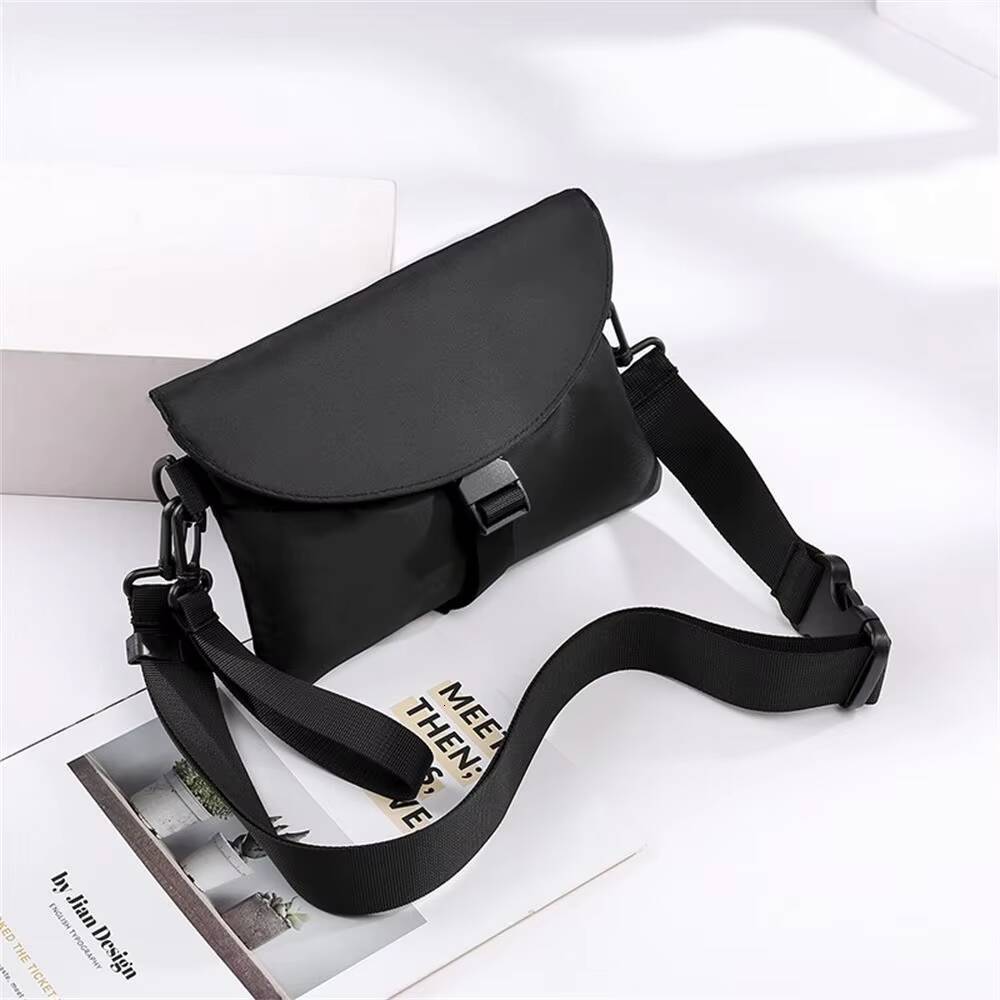 Men Nylon Chest Pack Cellphone Pouch Outdoor Sports Cross-body Casual Running Cycling Sling Bag ddmynov