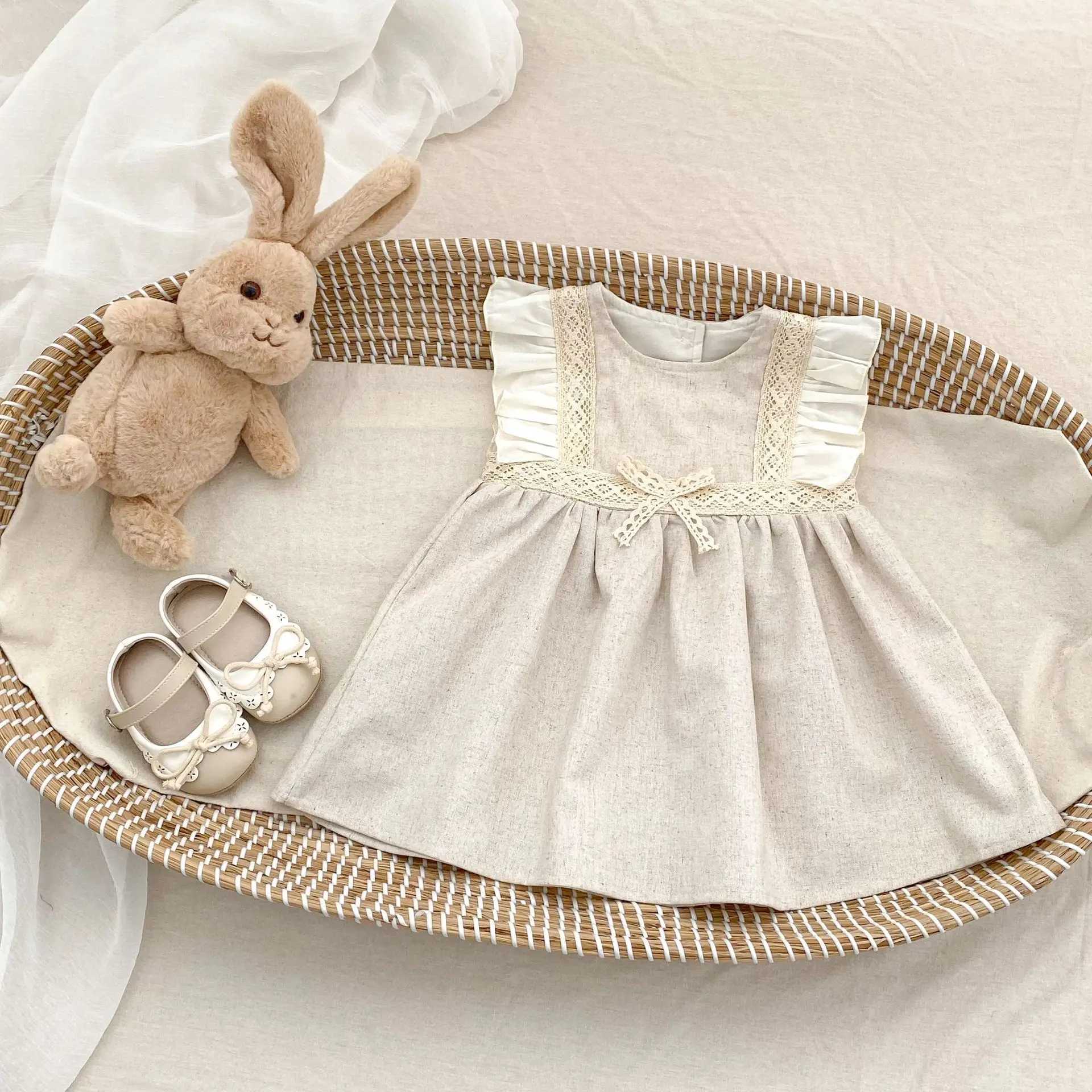 0-3 years old baby clothing baby girl contrasting color flying sleeve dress sweet princess dress R250707