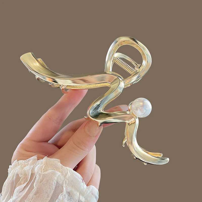 Fashion Metal Star Hair Claw Clips for Women Girls Clamps Korea Geometric Hair Crab Hairpins Hairgrips Hair Accessories Y250707