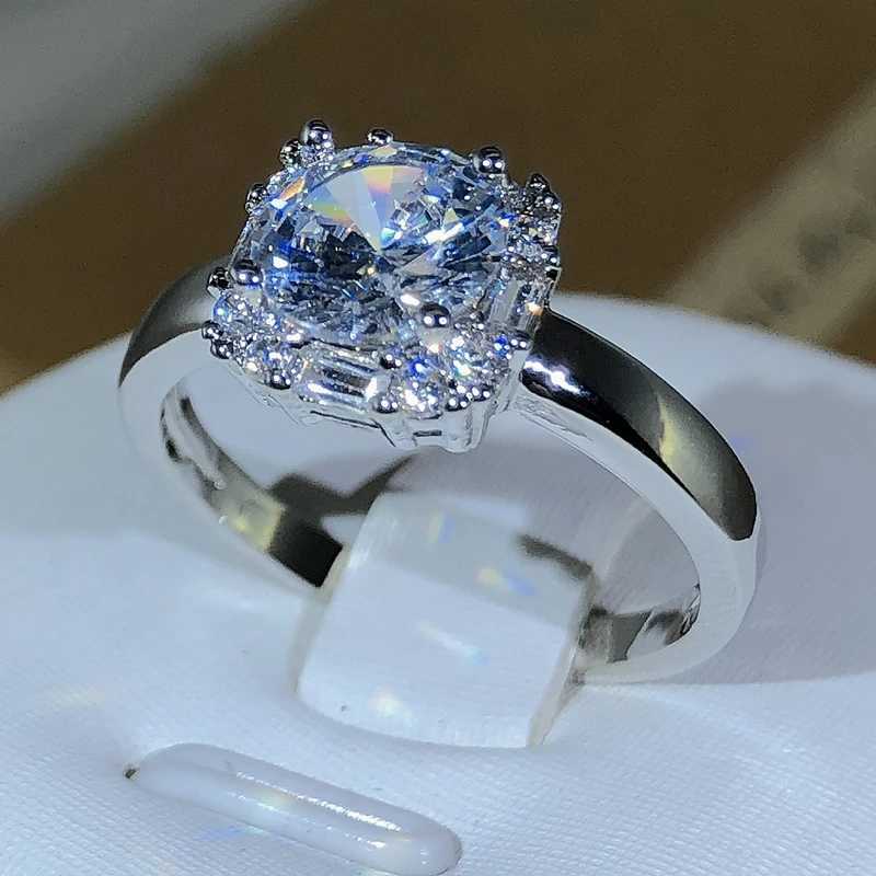 Original Four-Claw 925 Silver Color Wedding Rings For Women Square AAAAA Big White Zircon Engagement Rings Jewelry XJ250707