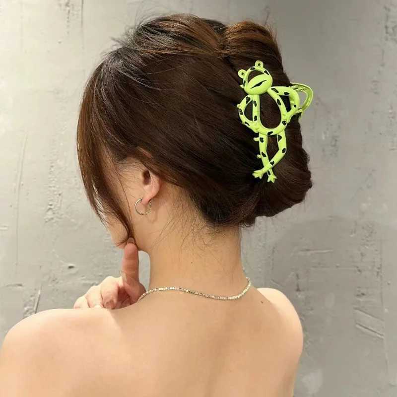Alloy Cartoon Frog Hair Claw Clip Cute Green Hairpin Clips Free Shipping Barrettes Ponytail Women Girl Shark Hair Accessories Y250707