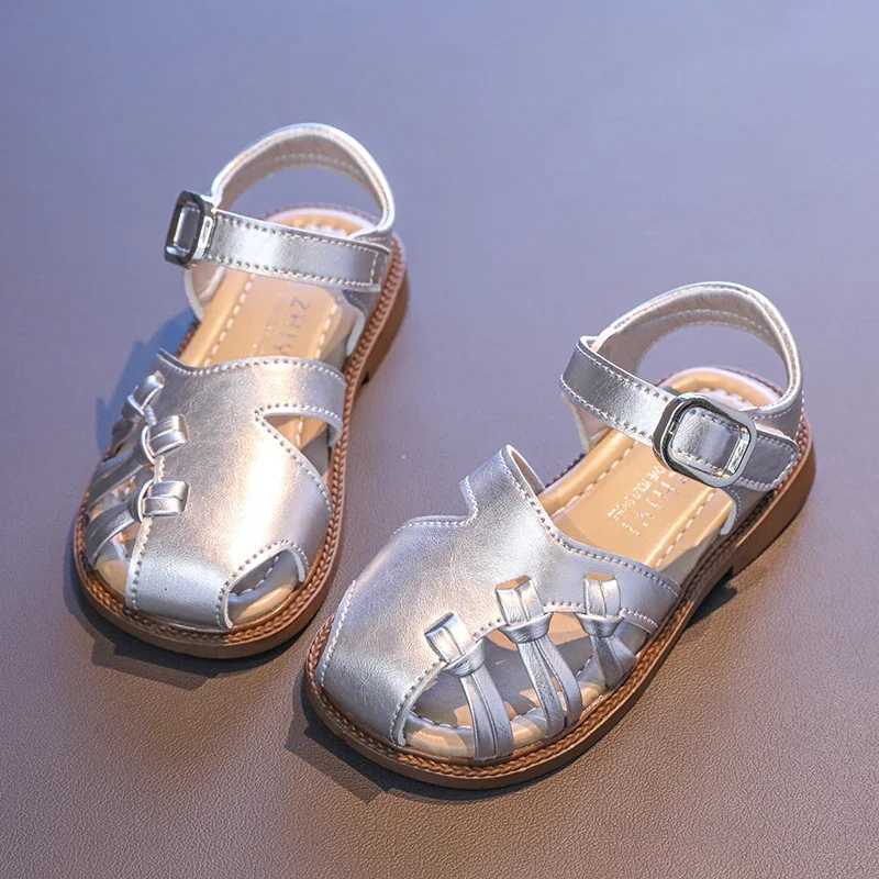 2025 Summer New Children Fashion Sandals for Girls Korean Style Soft Bottom Anti-Slippery Versatile Cut-outs Cool Beach Shoes R250707