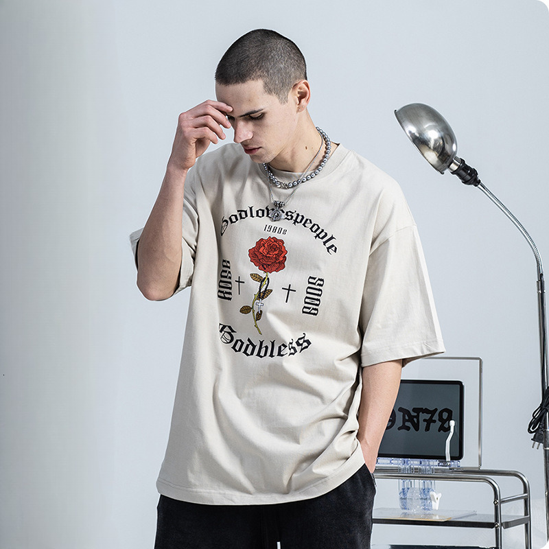 2025 Summer New T-shirt Retro Style Gothic Printed Short Sleeve T-shirt Personalized Street Style Loose T-shirt New Designer T-shirt