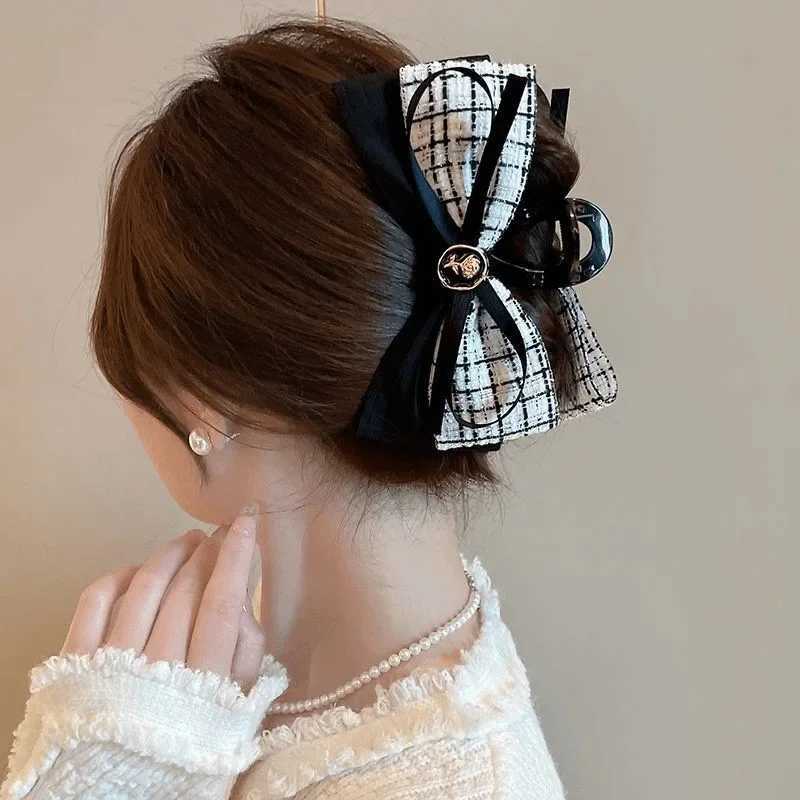 2025 Xiaoxiangfeng Hairpin Advanced Sense Bow Grab Clip Internet Celebrity New Hairpin Female Head Temperament Shark Clip Large Z250707