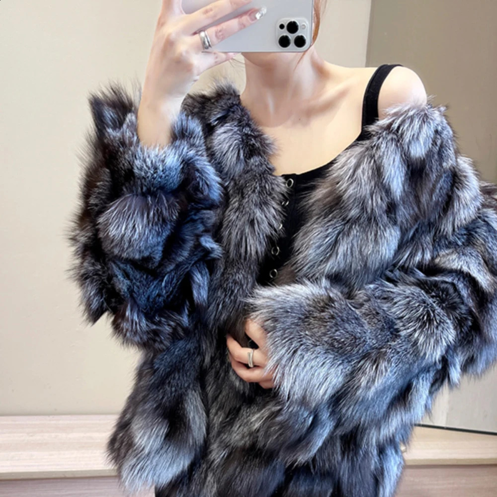 Women winter outdoor fashion fox fur coat Natural warm fox fur jacket Female 100% genuine fox fur overcoat 250703