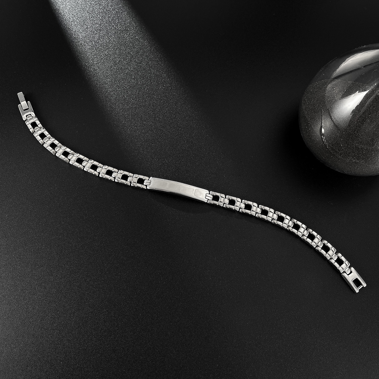 Hip Hop Stainless Steel Bracelet for Men Personalized Smooth Curved Brand Fashion Trend Watch Band Jewelry Global Wholesale
