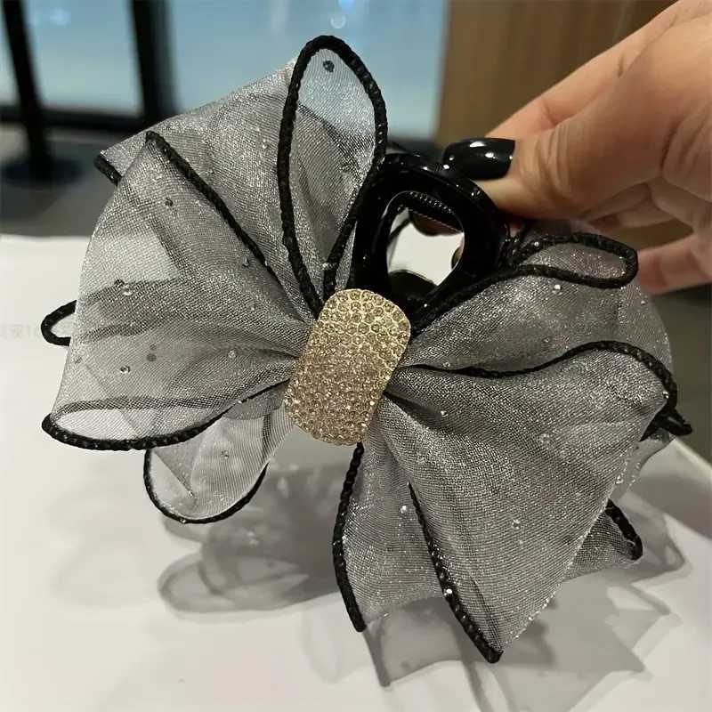 Exquisite mesh butterfly hair claw accessory elegantly designed suitable for fashionable women - a hairstyle for daily use Z250707