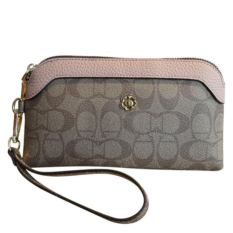 Designer 2025 New Handbag Small Clutch Fashion Shoulder Crossbody Trendy Wallet Long Phone Mom Style Light Luxury Women Bag