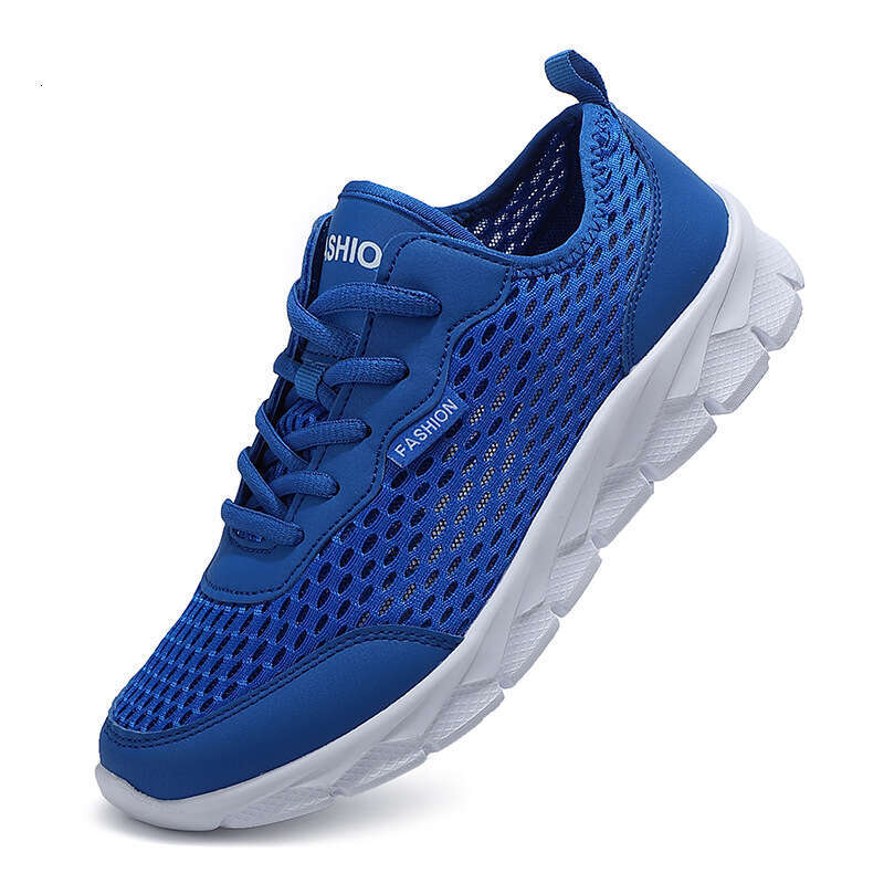 Summer New Lightweight Breathable Men's Casual Sports Large Running Lace-up Mesh Shoes