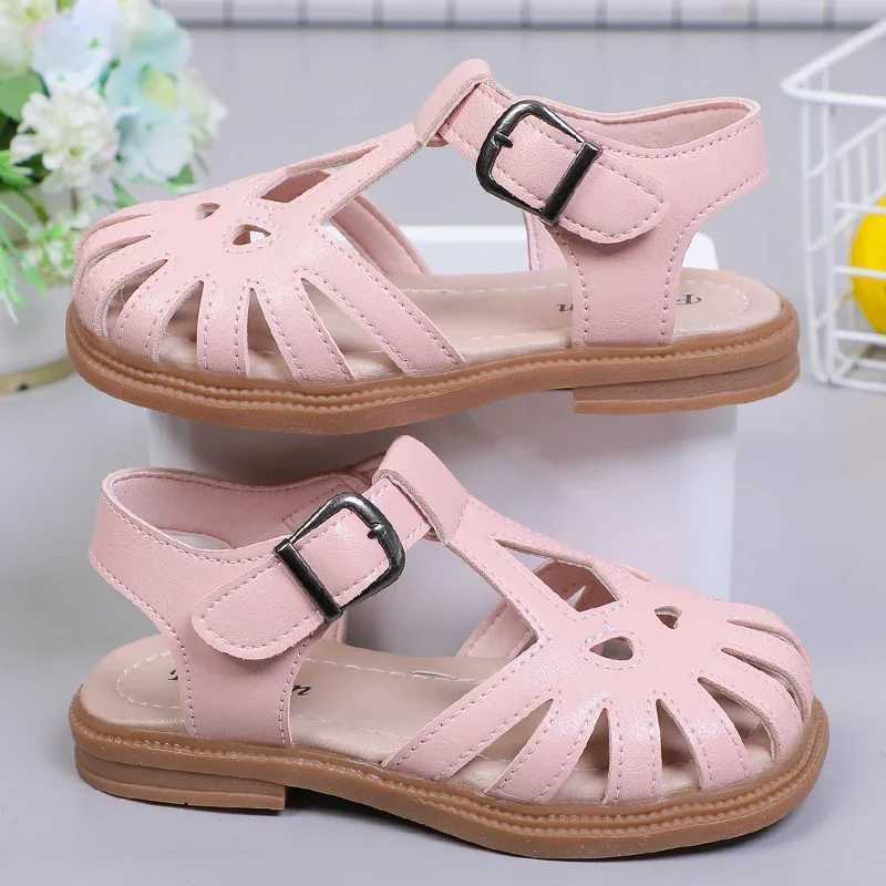 2025 Kid Sandals Cut-outs T-strap Hollow Children Princess Sandals for Girls Soft Sweet Classic High Quality Closed-toe Anti-kick R250707