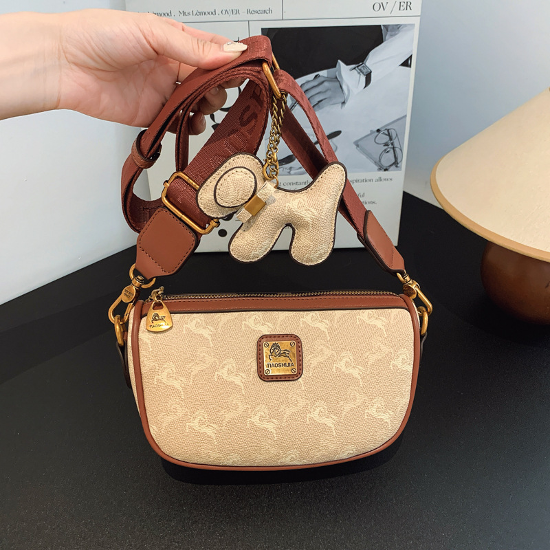 Designer 2025 New High-End Fashion Printed Dumpling Simple Shoulder Versatile Crossbody Light Luxury Women's Bag
