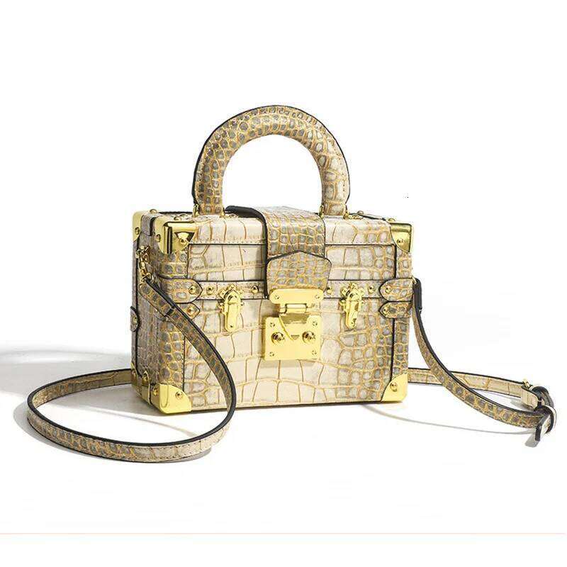 Luxury Designer 2024 Fashion Trends Bag Women Crocodile Classic Box Design Handbags Snake Print Shoulder Bags Genuine Leather Ladies
