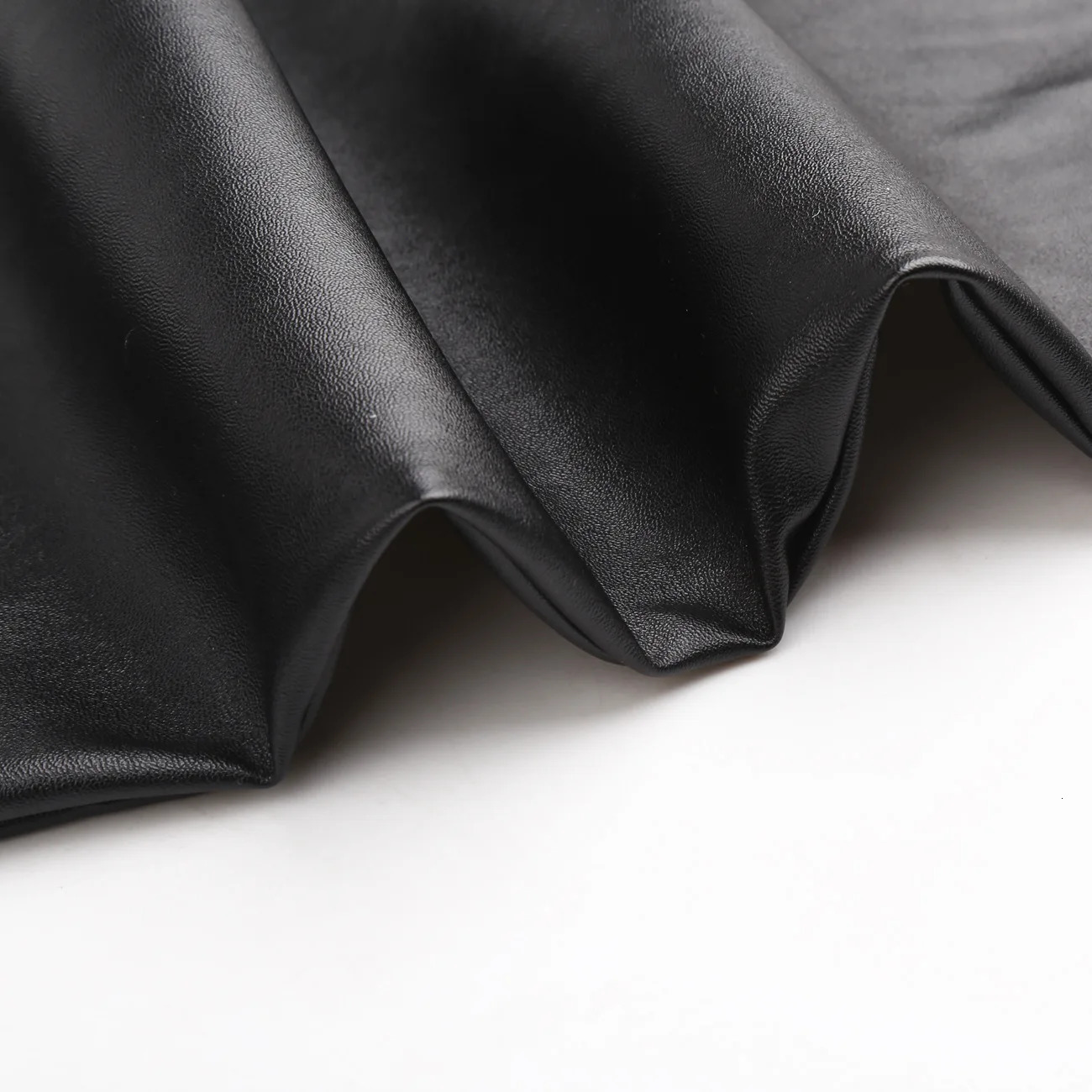 Mens Spring and Summer Fashion Thin PU Leather Pants Casual Loose Waterproof Oil Dirty Long Middle Age 250704