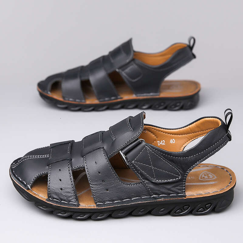 2024 Summer Leather Sandals Soft Sole Non-Slip Youth Men's Beach Shoes Outdoor Driving