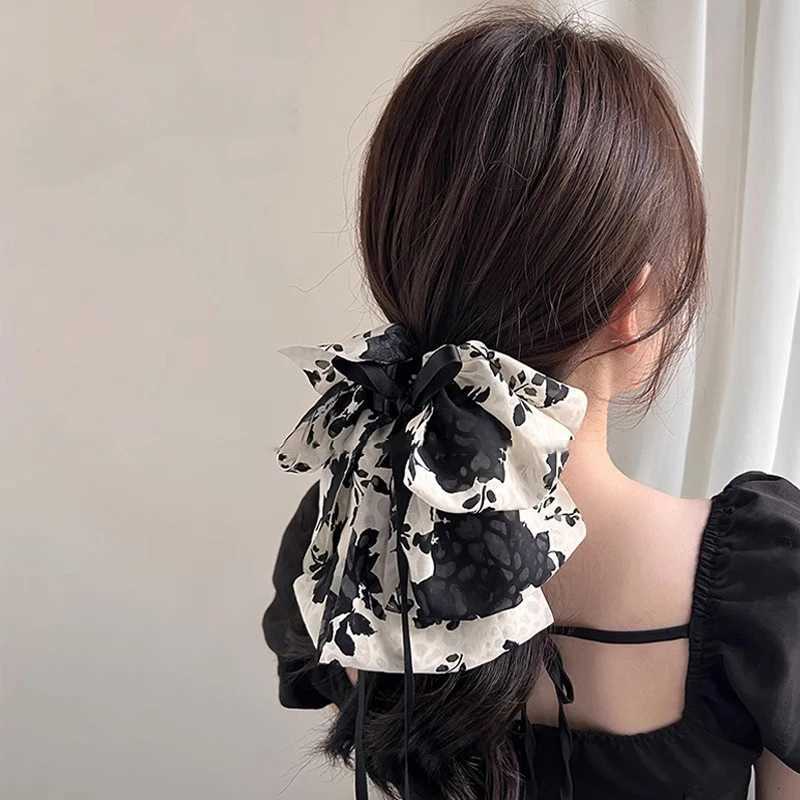 1pcFrench gentle temperament bow ribbon grab clip highlighting small face back of head hair clip shark clip hair accessory Z250707