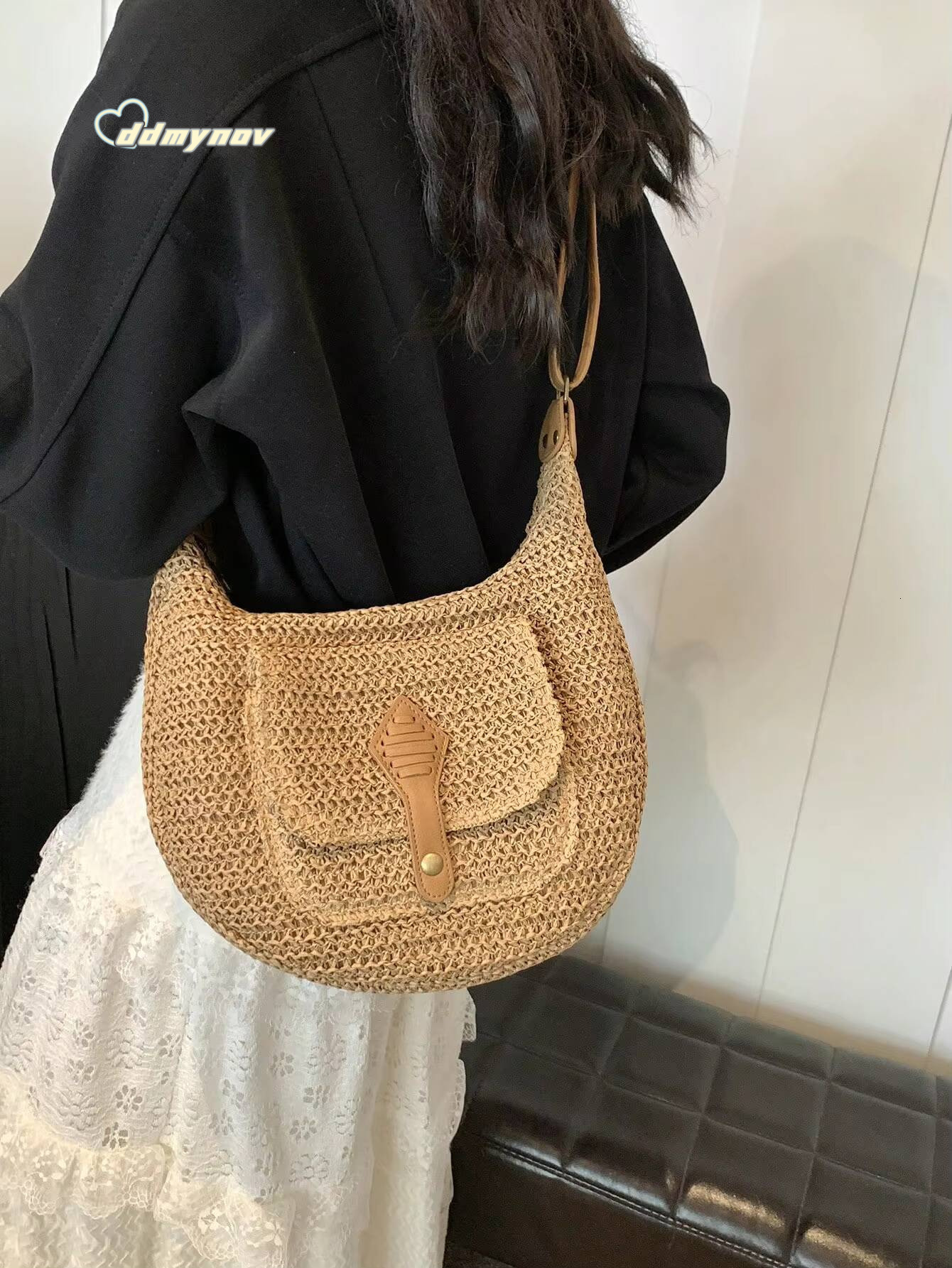 Fashionable New Trendy Shoulder Crossbody Womens Versatile Straw Saddle Bag ddmynov