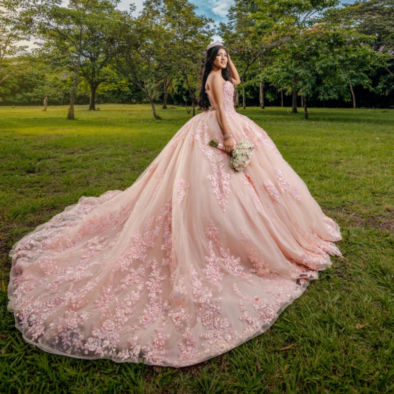 Pink Quinceanera Dresses Ball Gown Off The Shoulder Applique Lace Beading Crystal Tull Corset Party Birthday Sweet 16 Dress Vestidos De 15 Anos